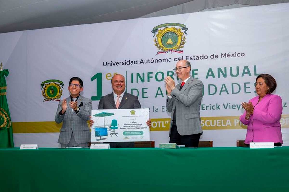 Informe del rector de la UAEMéx en el Plantel Nezahualcóyotl.