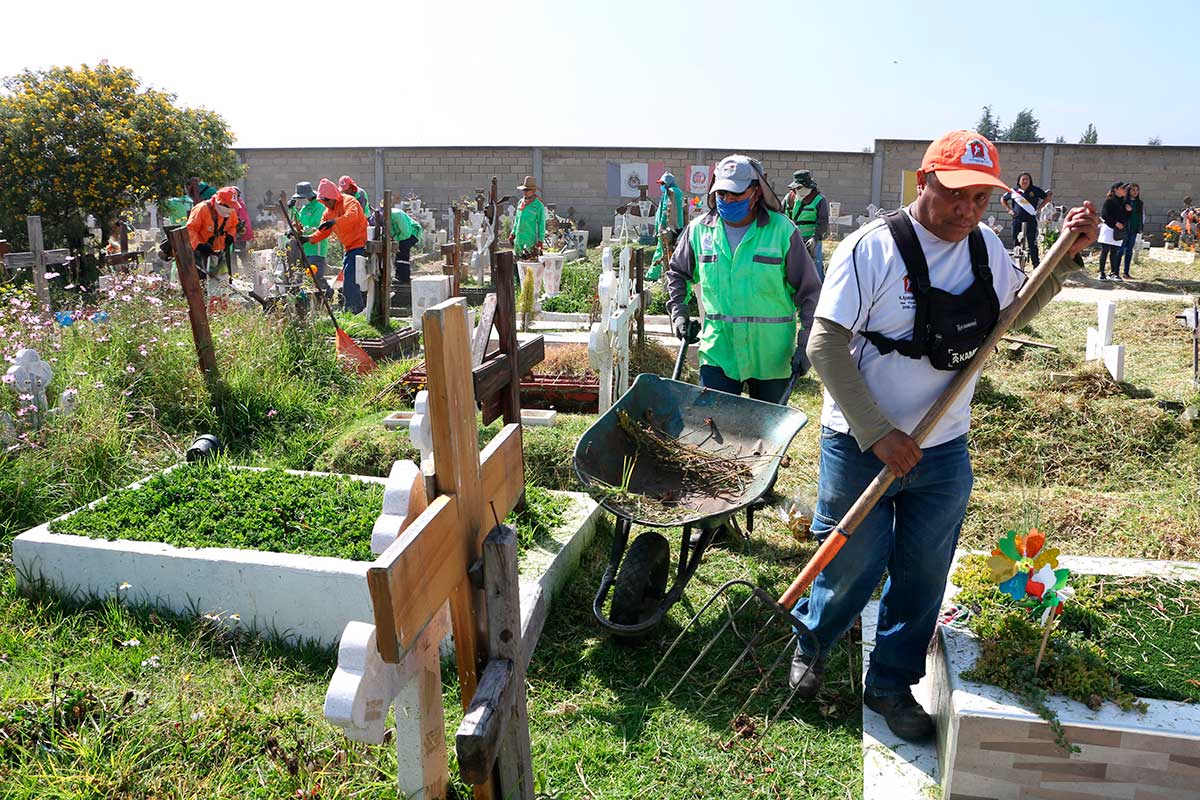 Día de Muertos: Panteón General y Cementerio Municipal de Toluca Listos para Recibir a los Visitantes