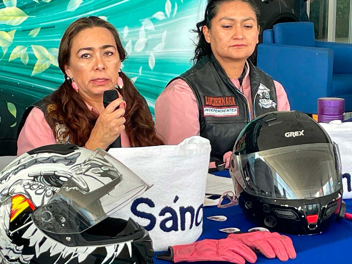 Conferencia de prensa de la quinta edición de la Rodada Rosa en Toluca para ayudar a mujeres con cácncer de mama.