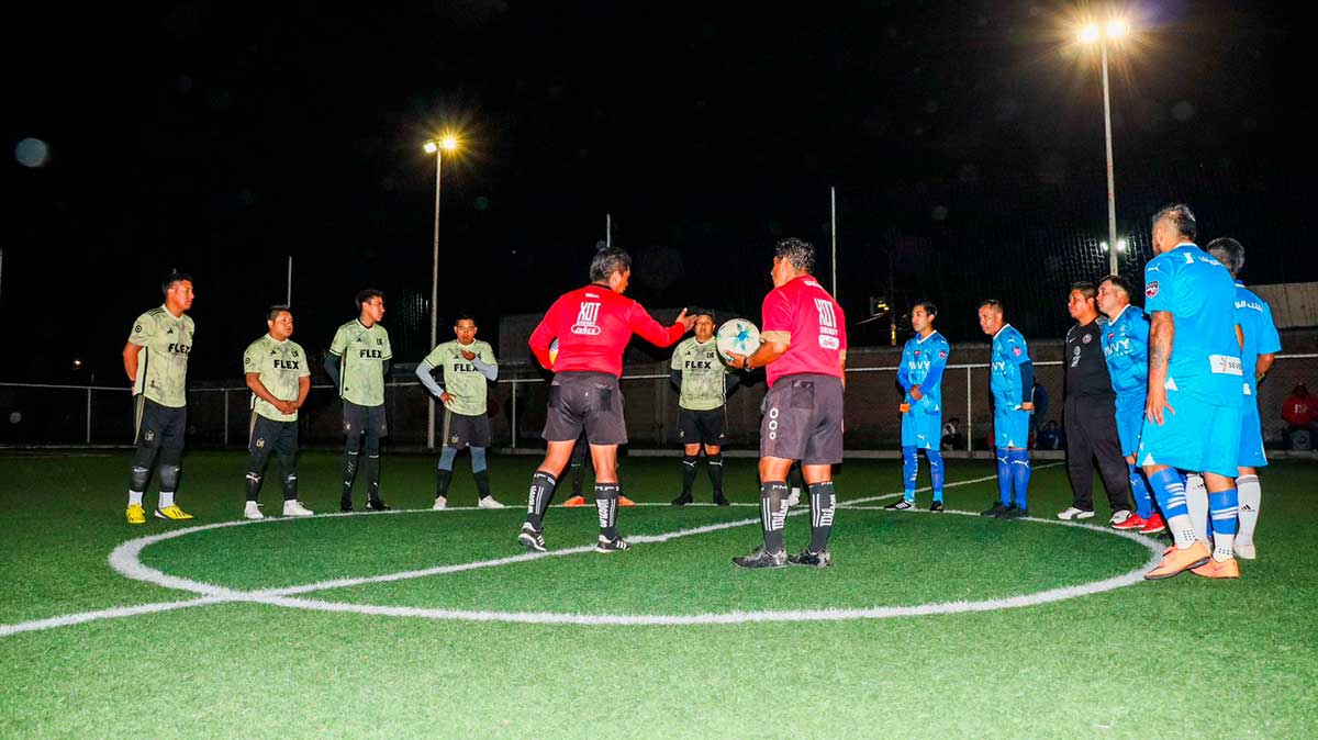 Jugadores del Torneo de Fútbol 7 de San Cristóbal Hichochitlán.