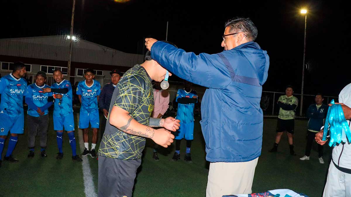 Jugadores del Torneo de Fútbol 7 de San Cristóbal Hichochitlán.