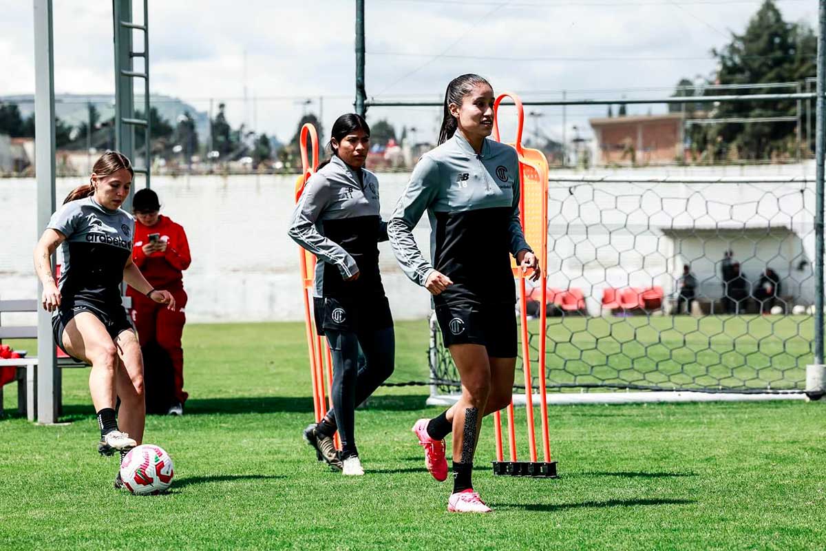 Entrnamiento del equipo Toluca Femenil.