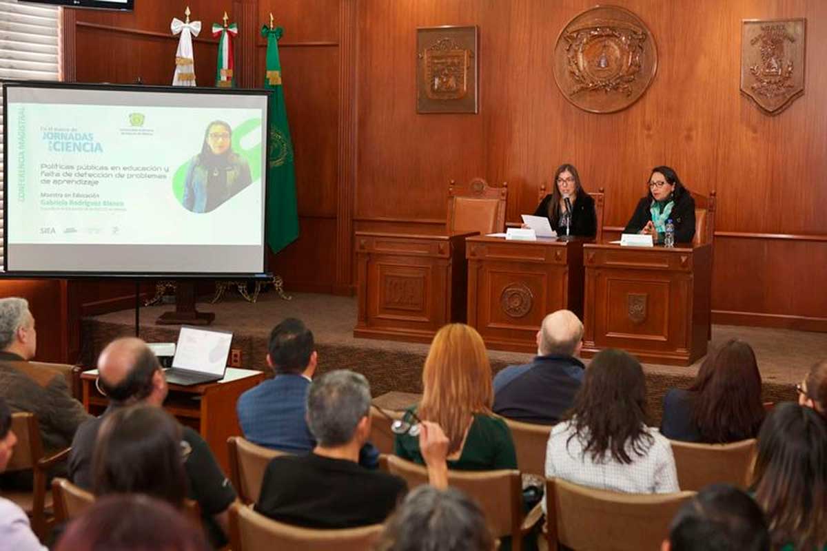 Conferencista de la UNESCO en la UAEMéx sobre Inclusión Educativa.