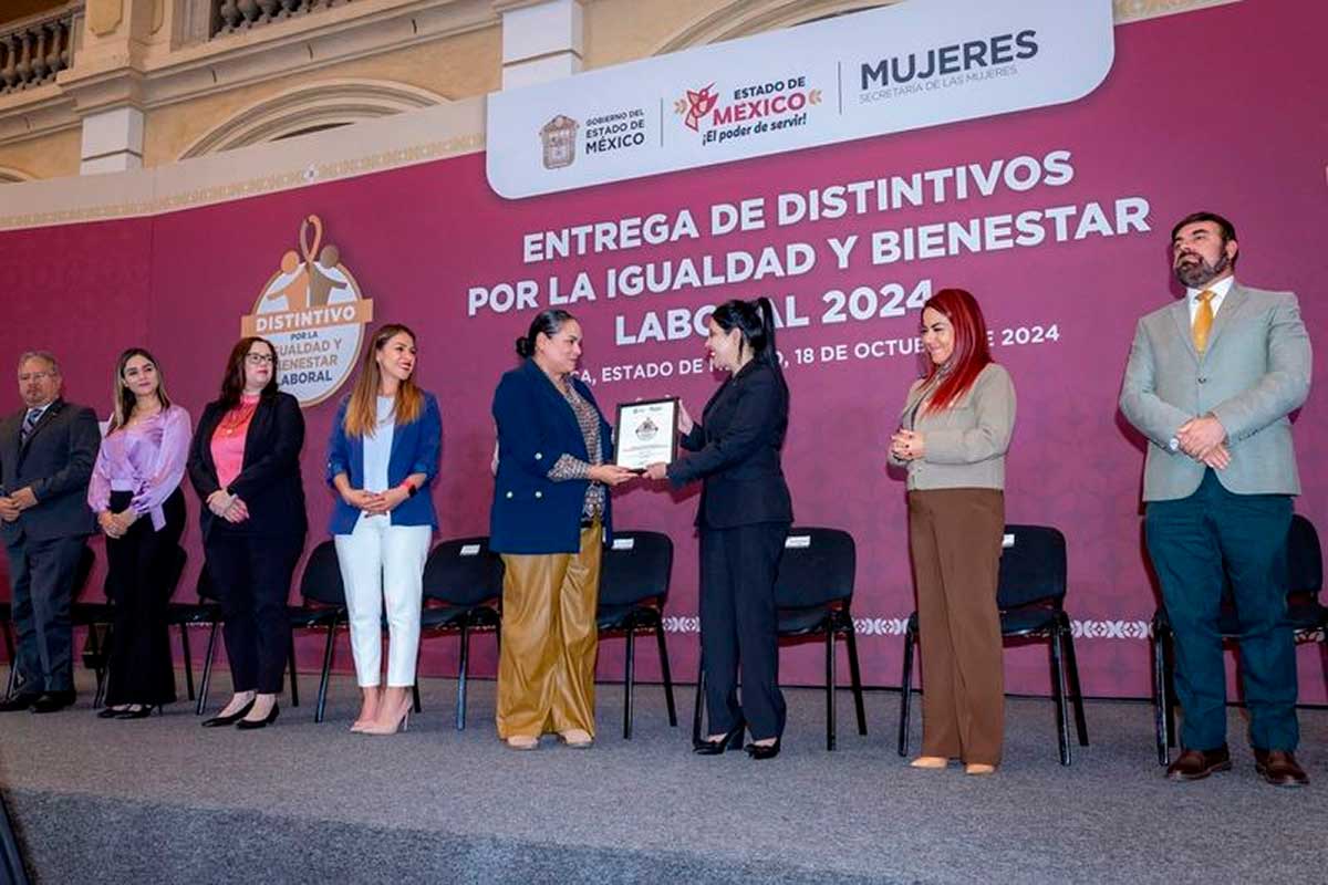 UAEMéx Recibe el Distintivo por Igualdad y Bienestar Laboral 2024: Un Compromiso con la Inclusión y la Igualdad de Género