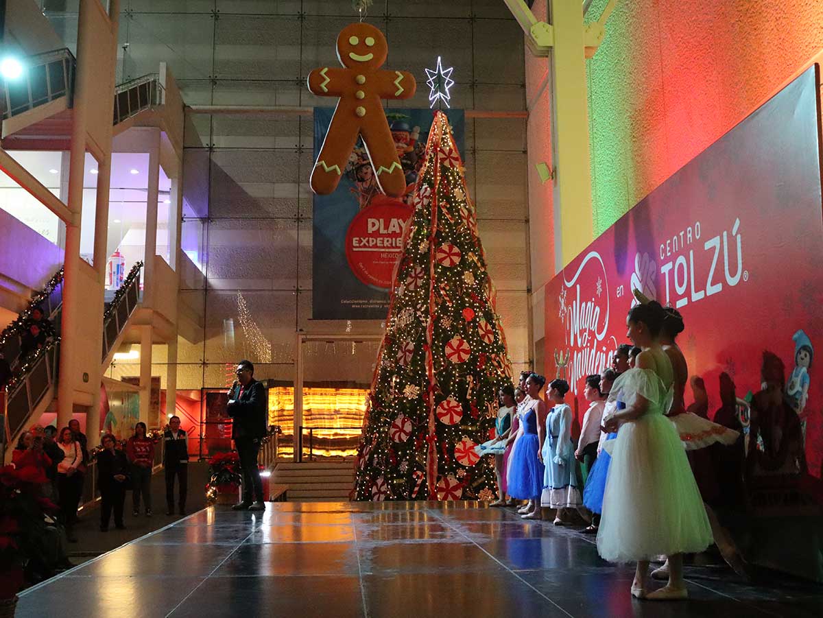 ¡Descubre la Magia Navideña 2024 en Centro Tolzú: luces, arte y tradición en Toluca!
