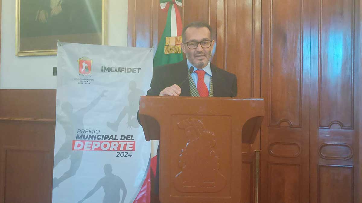 Entregan el Premio Municipal del Deporte a atletas mexiquenses.