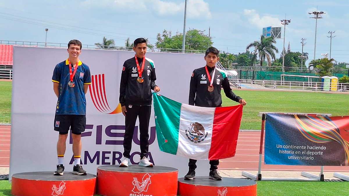 Estudiantes deportistas de la UAEMéx reciben medallas en II FISU América Games.