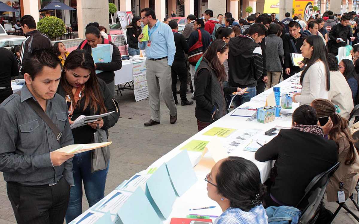 ¡Prepara tu curriculum! Hay trabajo en Toluca