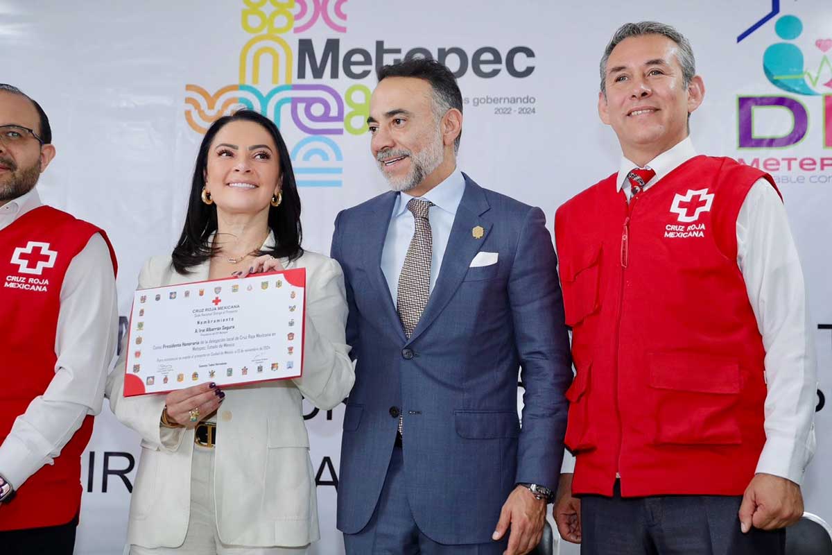 Se suma la señora Iraí Albarrán a Cruz Roja Metepec, es nombrada Presidenta Honoraria