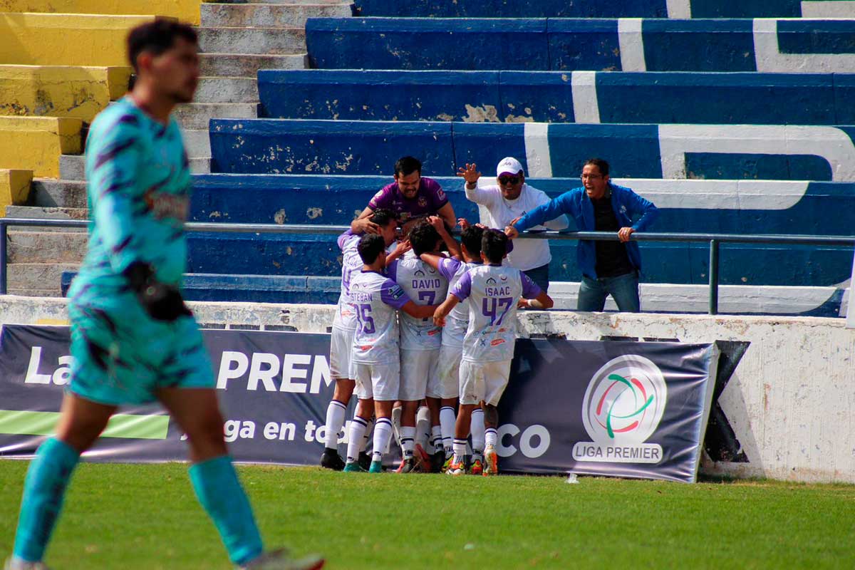 Victoria del equipo de fútbol Artesanos de Metepec.