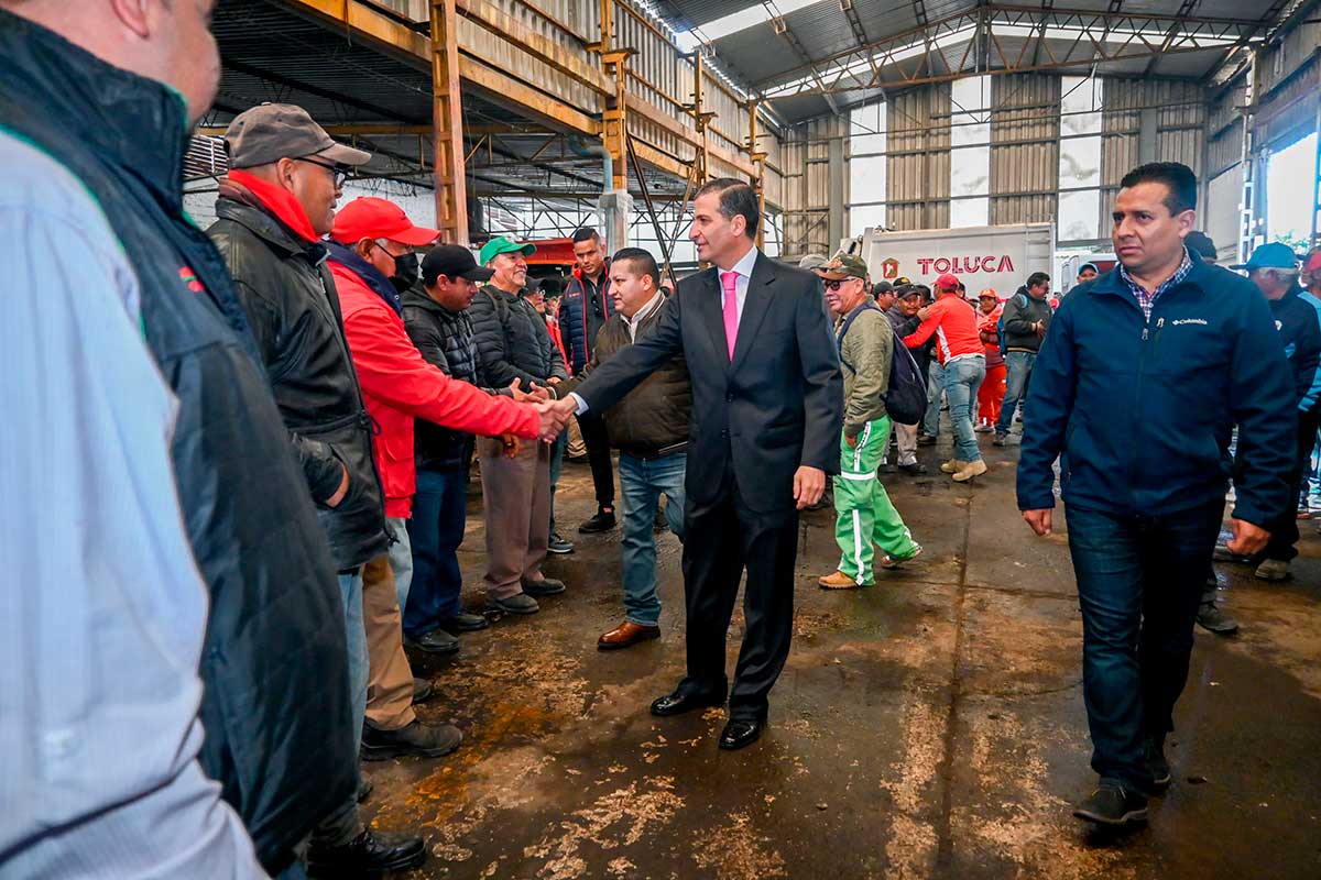 Reconoce Toluca a Trabajadores de Servicios Públicos