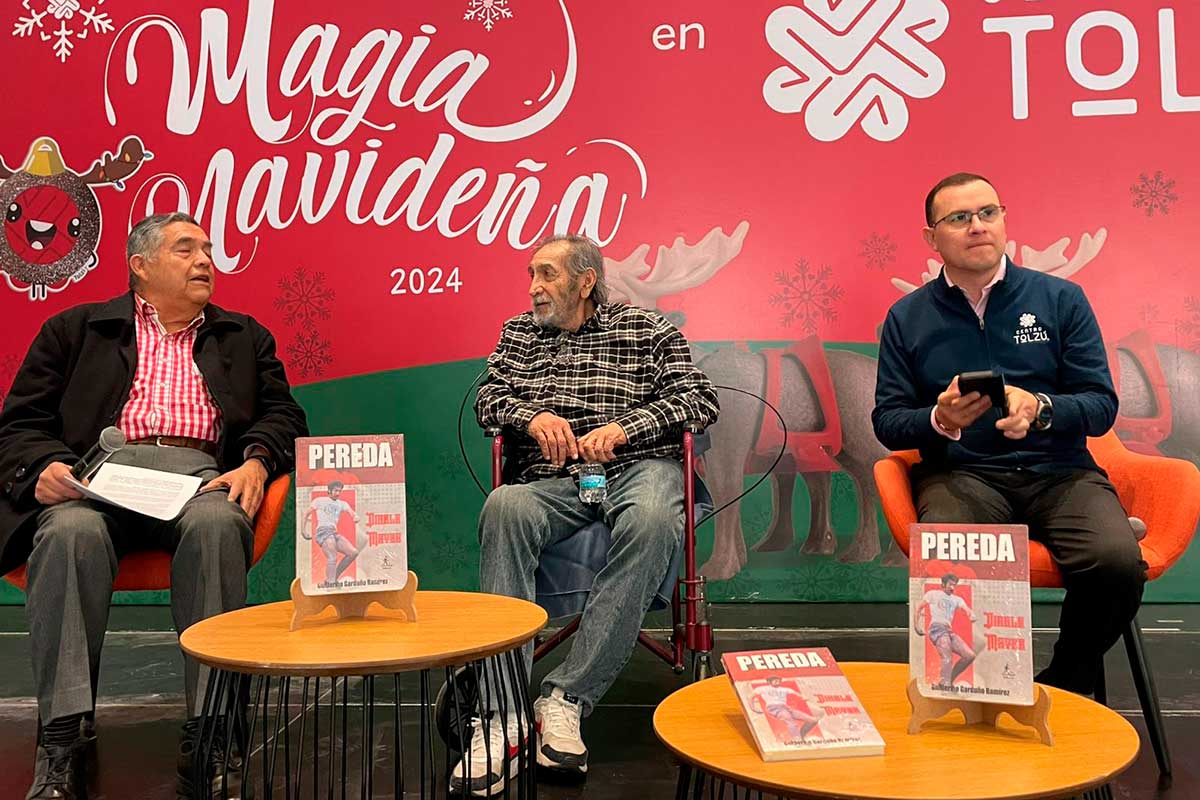 Vicente Pereda comparte sus vivencias con aficionados en la presentación de su libro