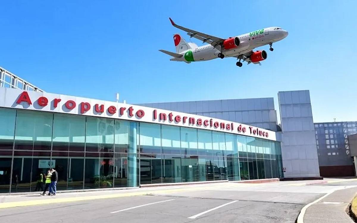porque cancelaron vuelos en viva erobus toluca 2024