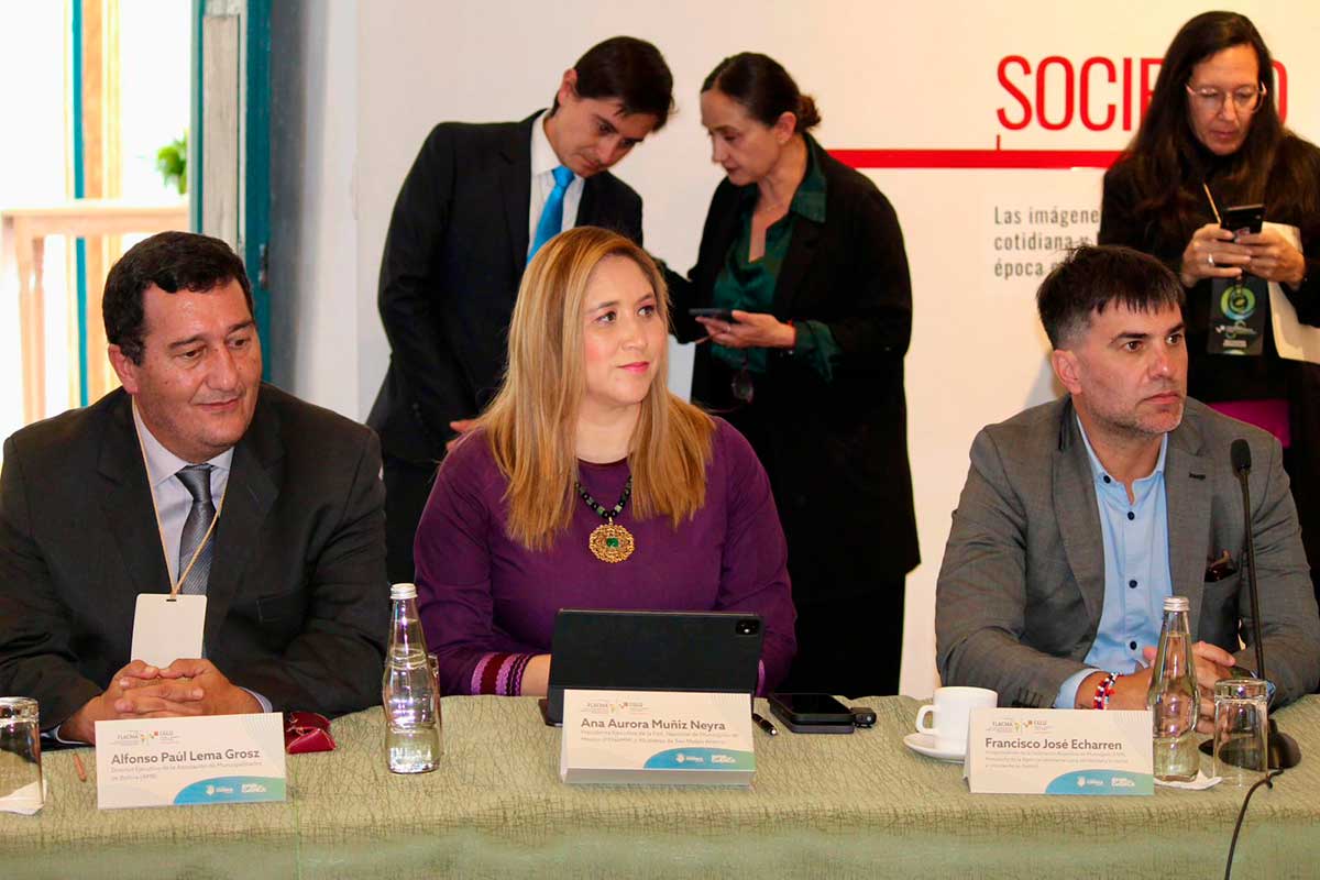 Ana Muñiz Neyra presidenta municipal de San Mateo Atenco.