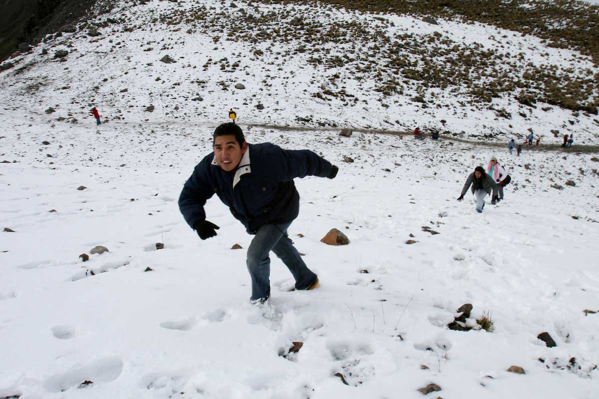 Gente en el Nevado de Toluca.