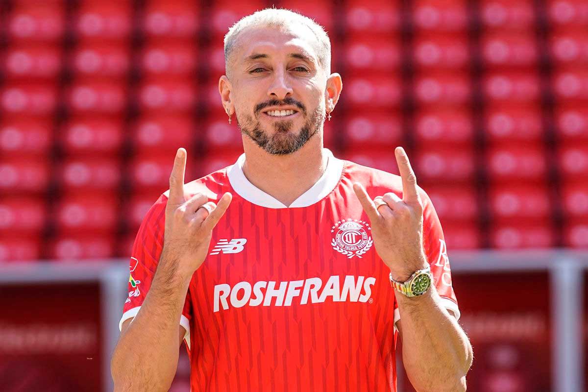 Héctor Herrera regresa a México con los Diablos Rojos