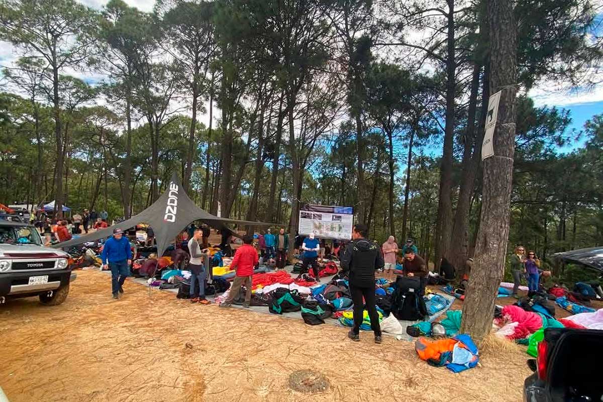 Pilotos mexicanos en el Monarca Paragliding Open 2025.