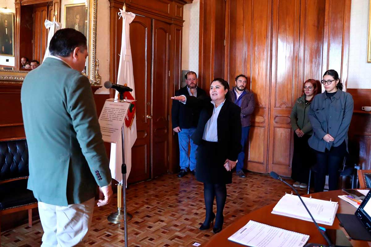 Rocío Guerrero Álvarez asume como titular de la Contraloría Municipal en Toluca