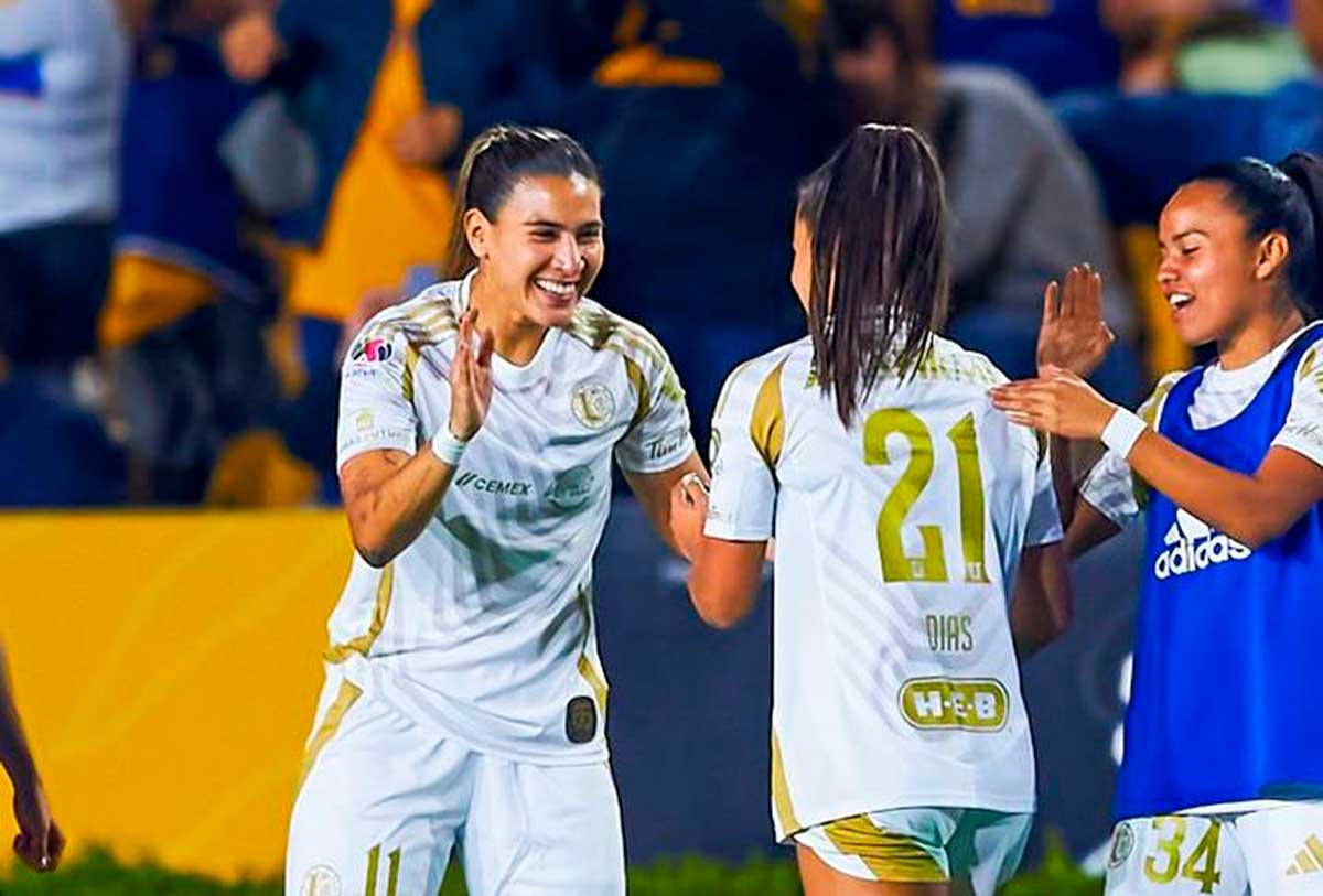 Partido del Clausura 2025 entre las Diablas Rojas de Toluca y Tigres Femenil.