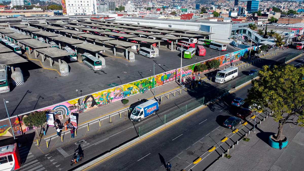 Toluca inaugura mural en la barda de la Terminal.
