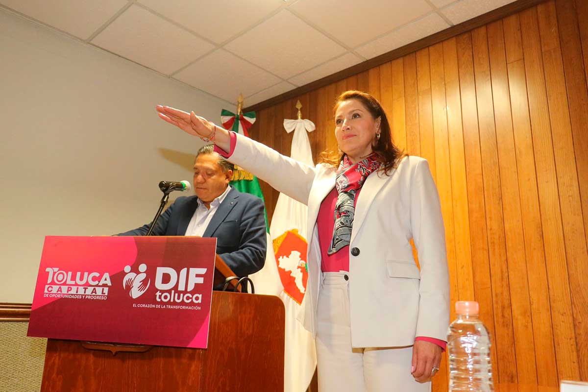 Toluca Estrena Presidenta Honoraria del DIF: Rocío Pegueros Velázquez