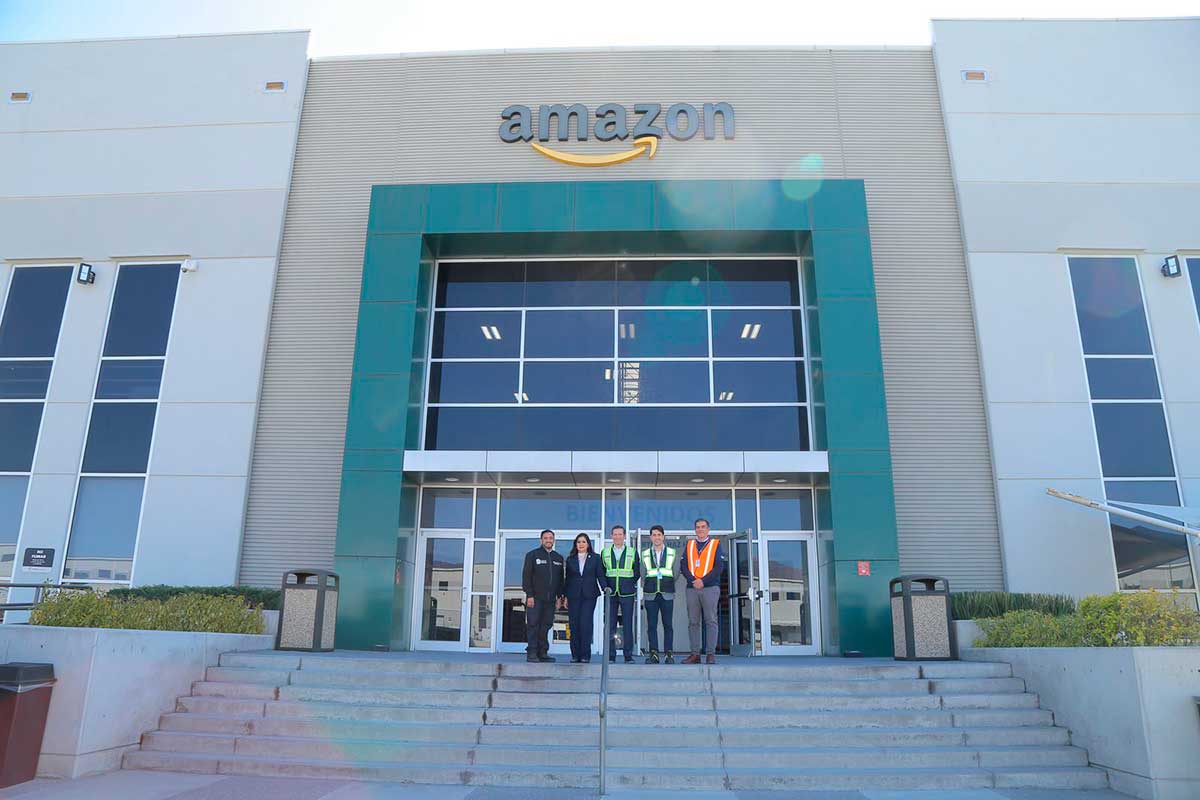 Amazon abre Centro de Apoyo a Desastres en el Estado de México.