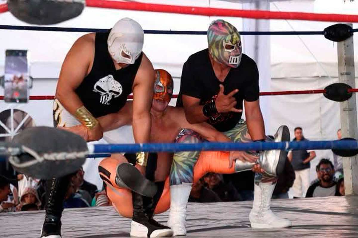 ¡El Mercado Juárez Celebra su 53 Aniversario con Lucha Libre, Atletismo y Más!