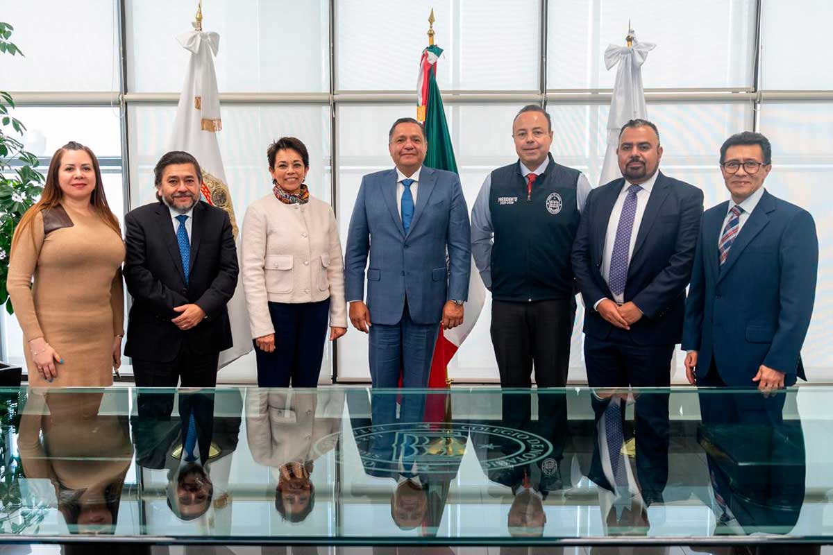 El Ayuntamiento de Toluca y el Colegio de Notarios del Estado de México trabajan conjuntamente por las familias toqluqueñas.