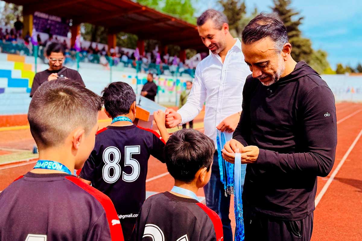 Liga Nuevos Talentos 2025: 800 pequeños futbolistas brillan en la final en Metepec