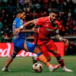 Partido de Fútbol de los Diablos Rojos contra los Tigres.