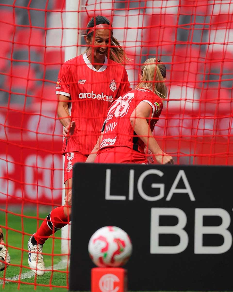 Toluca Femenil golea al Necaxa 3-0.