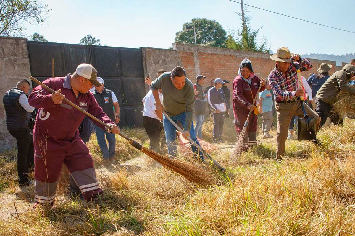 El municipio lleva a cabo jornada de limpieza comunitaria.