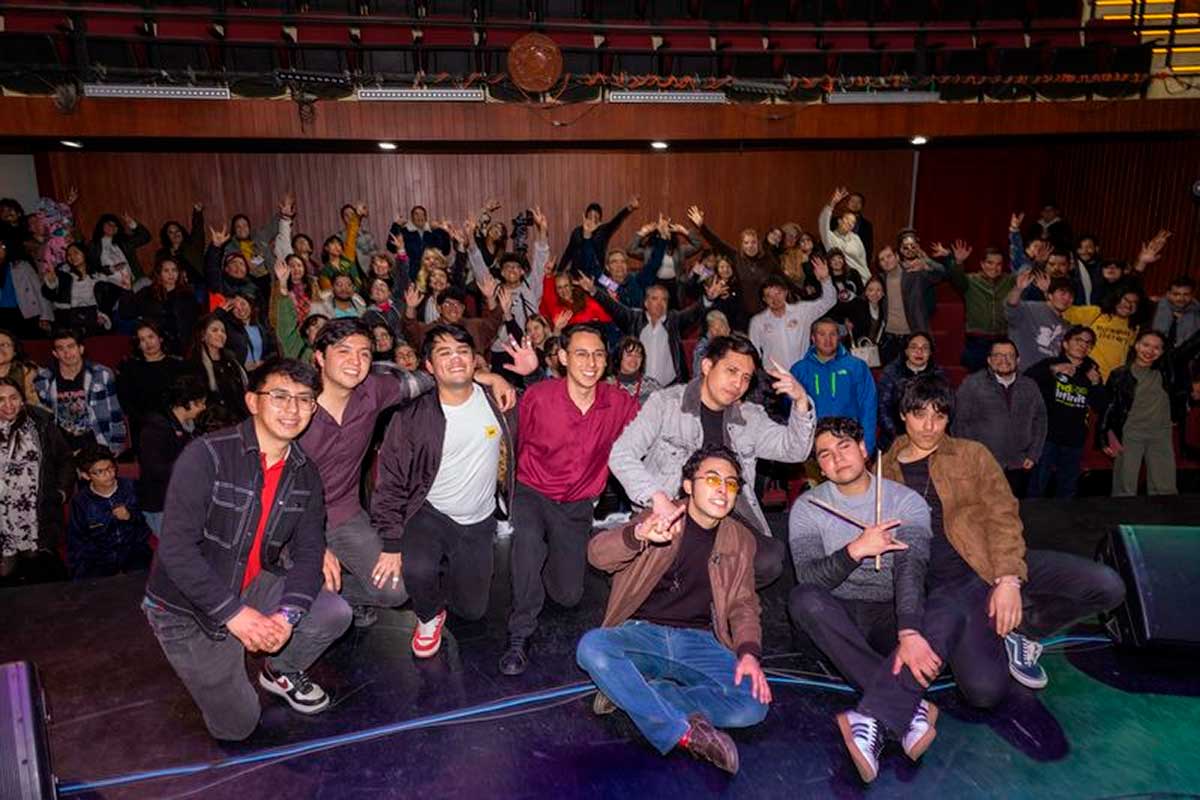 UniRadio 99-7 FM cumple 18 años.