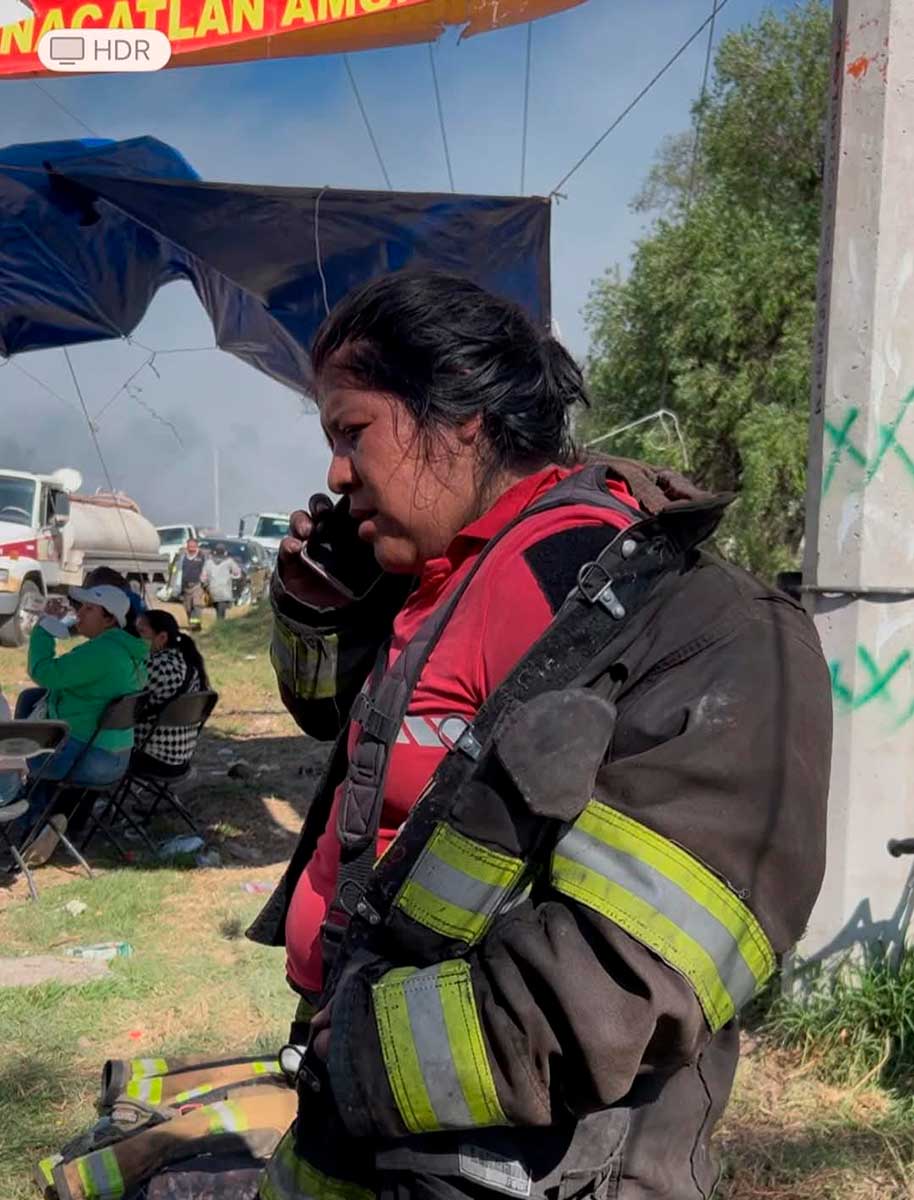 Bomberos de Toluca sofocan incendio en Xonacatlán.
