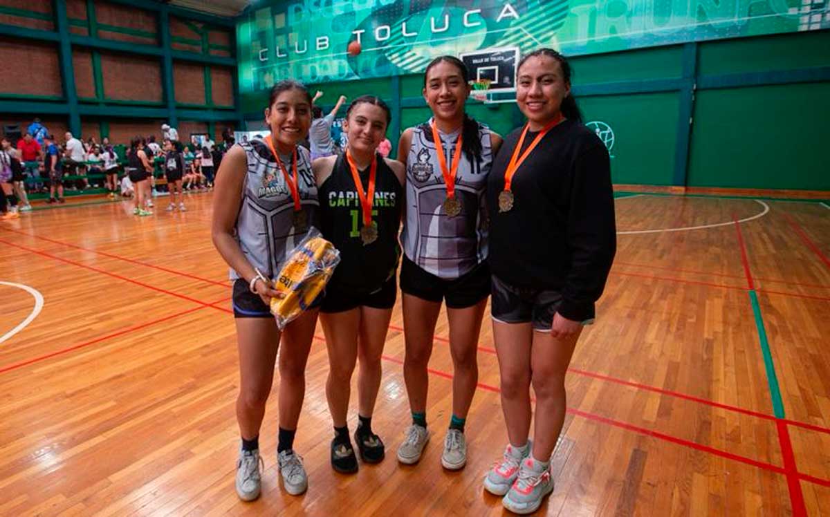 Jugadoires de Basquetbol Relámpago en el FIBA Open 3x3 en Toluca.