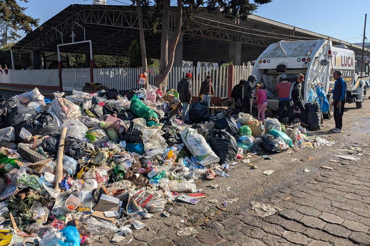 El Ayuntamiento de Toluca intensifica sus acciones en la recolección de basura y residuos.