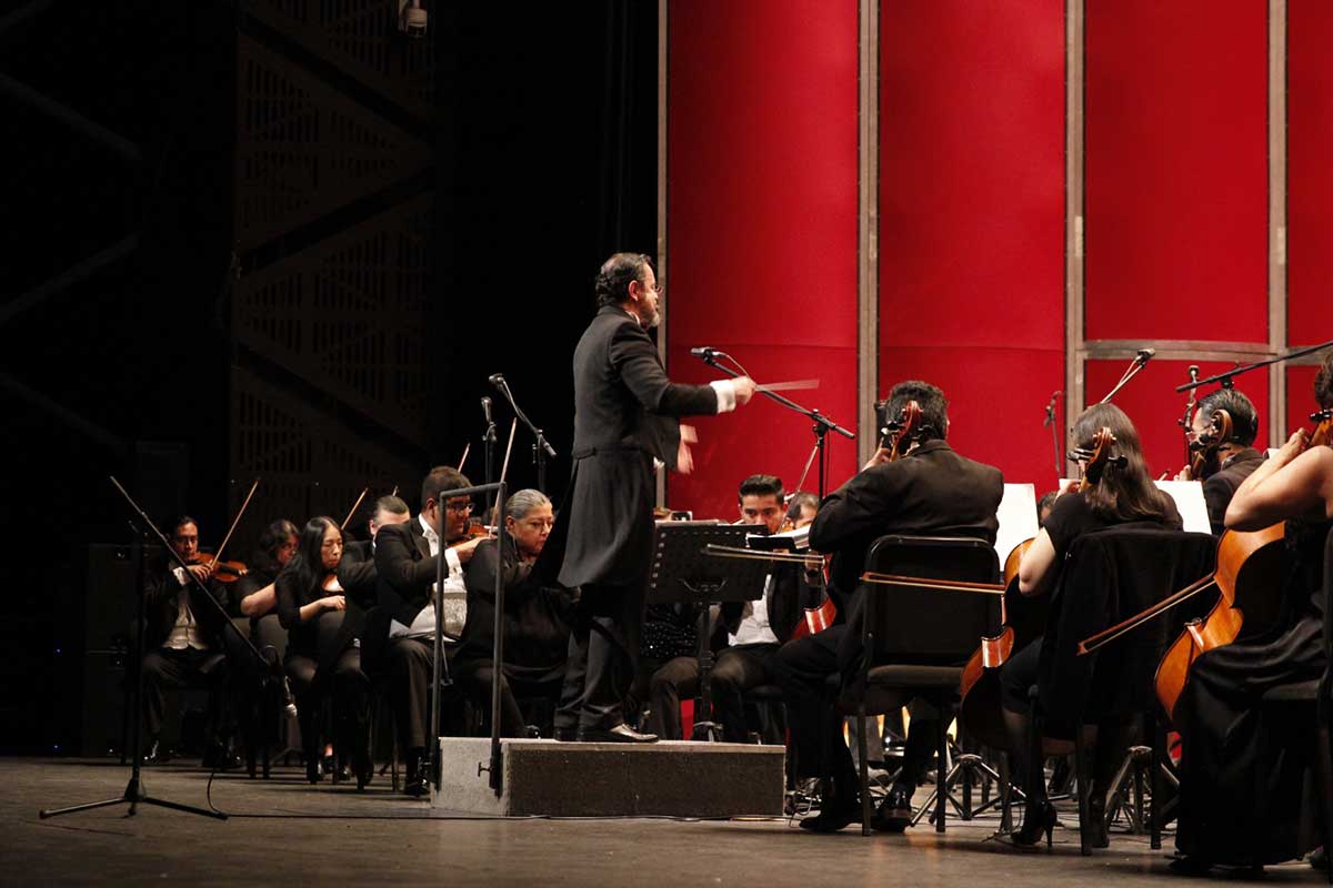 La Orquesta Filarmónica de Toluca celebra 16 años brindando cultura a los toluqueños.