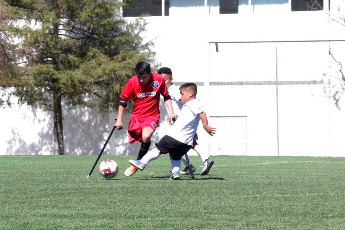 En Zinacantepec se llevará a cabo clase gratuita de fútbol adaptado.