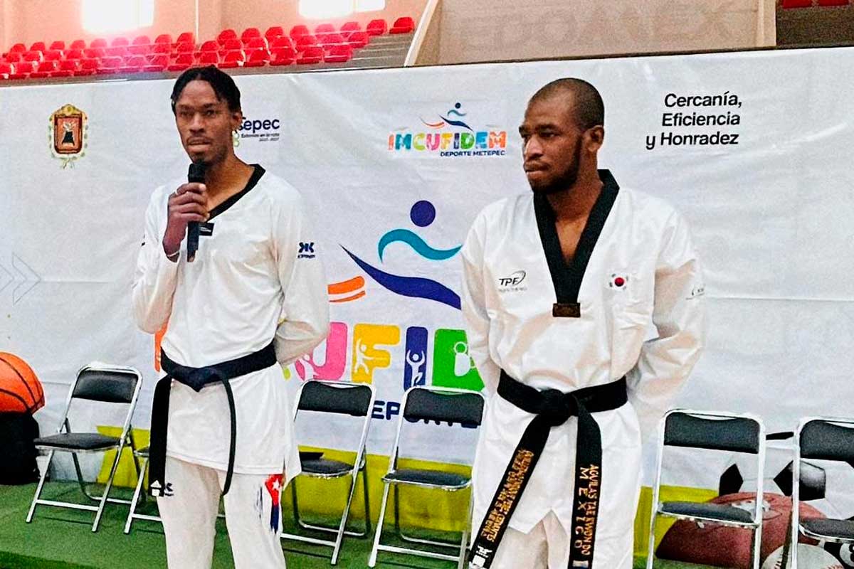 Seminario de Taekwondo en Metepec.