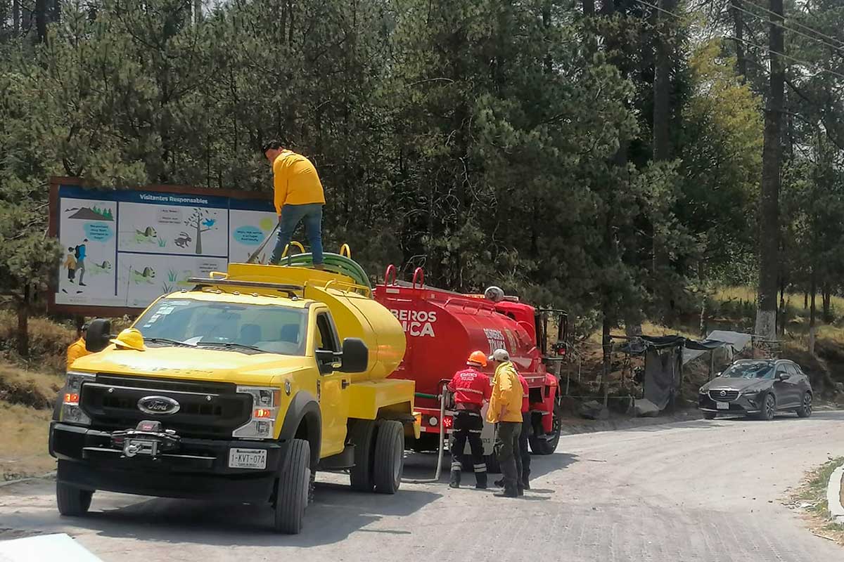 Incendio en el Nevado de Toluca: acceso cerrado mientras brigadas combaten el fuego