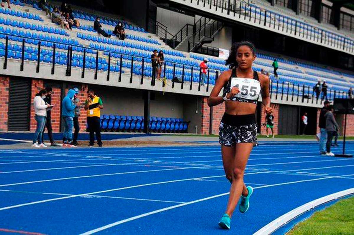 Marchistas mexiquenses brillan en Eslovaquia: oro, plata y bronce en competencia internacional
