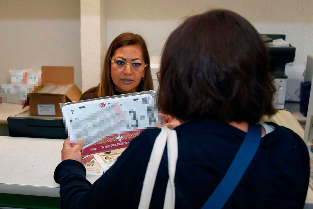 ¡Ponte al día! Renueva tus placas en el Edoméx y obtén subsidio total en tenencia y refrendo