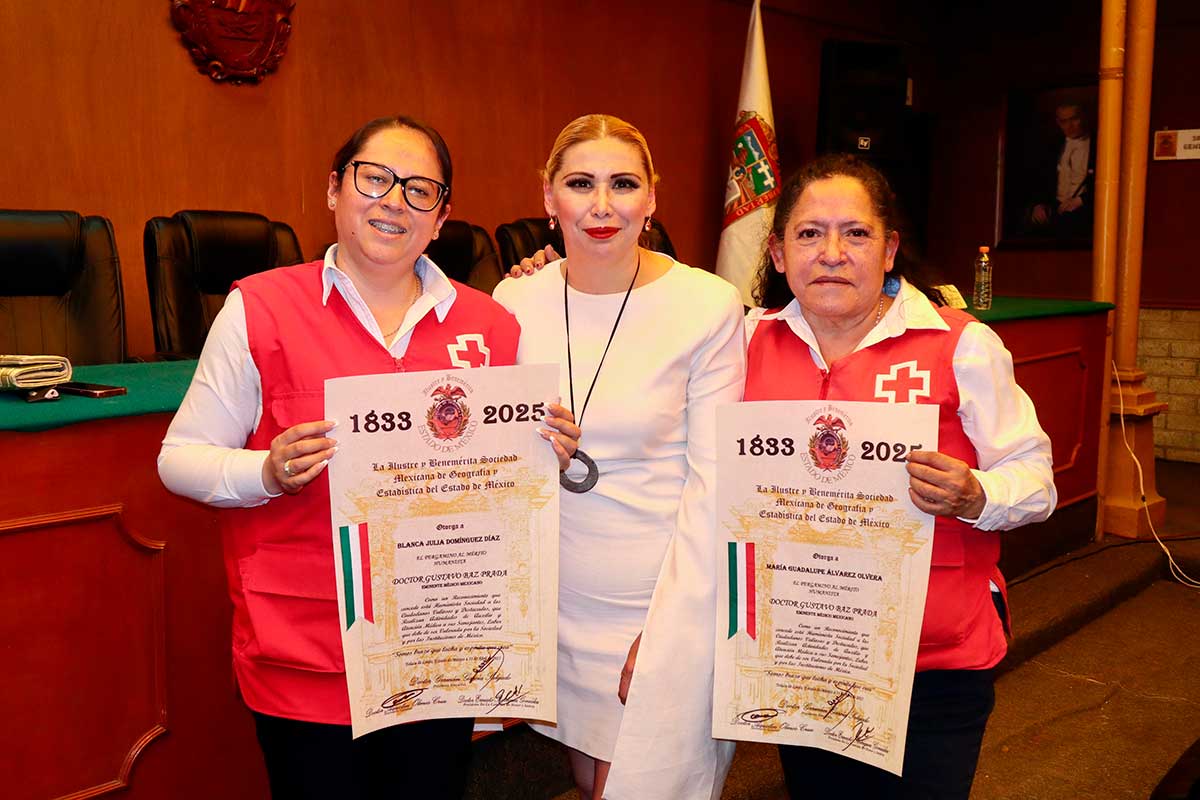 Homejanes por labor humanitaria.