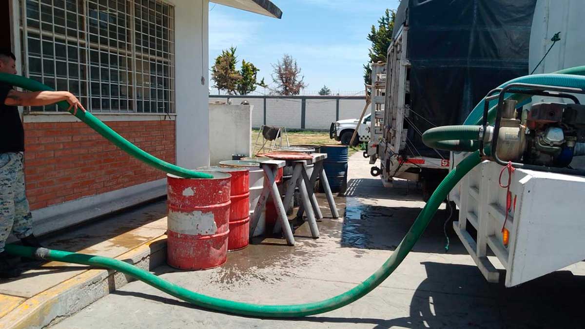 Toluca distribuye agua potable.