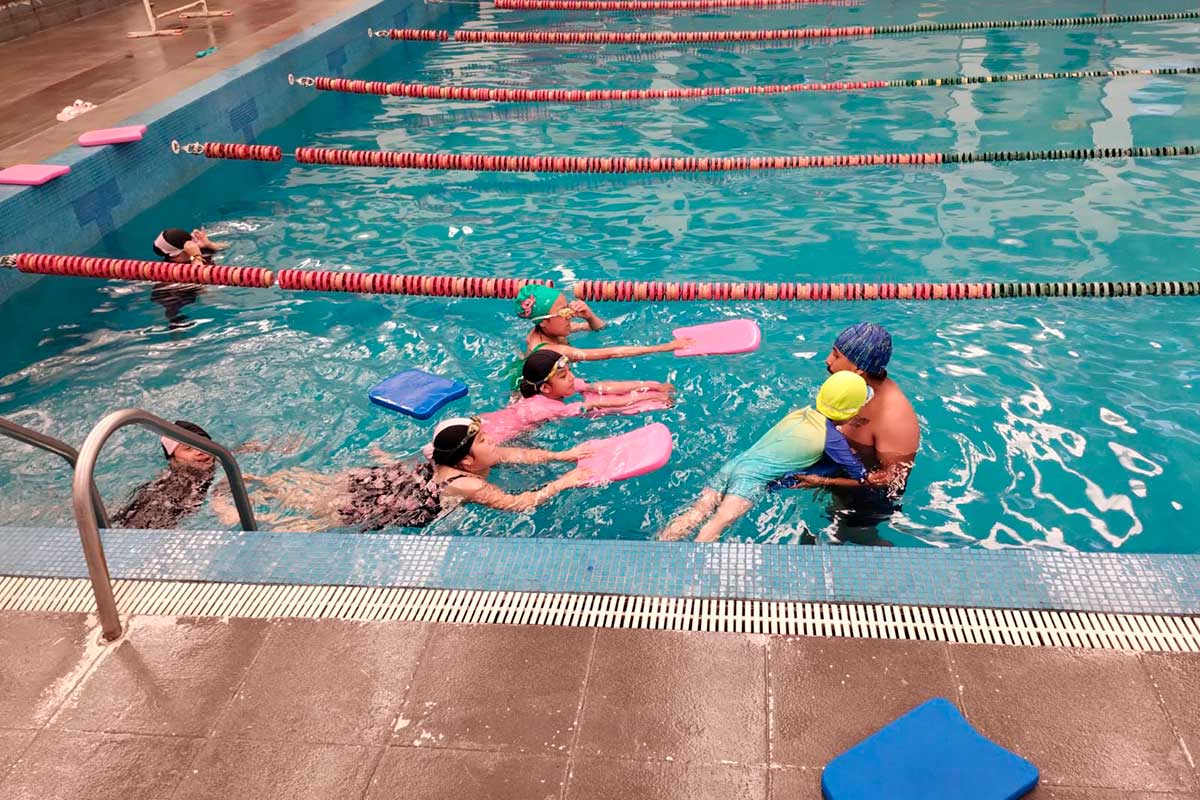 Zinacantepec Celebra el Primer Festival de Natación Infantil con Más de 150 Participantes