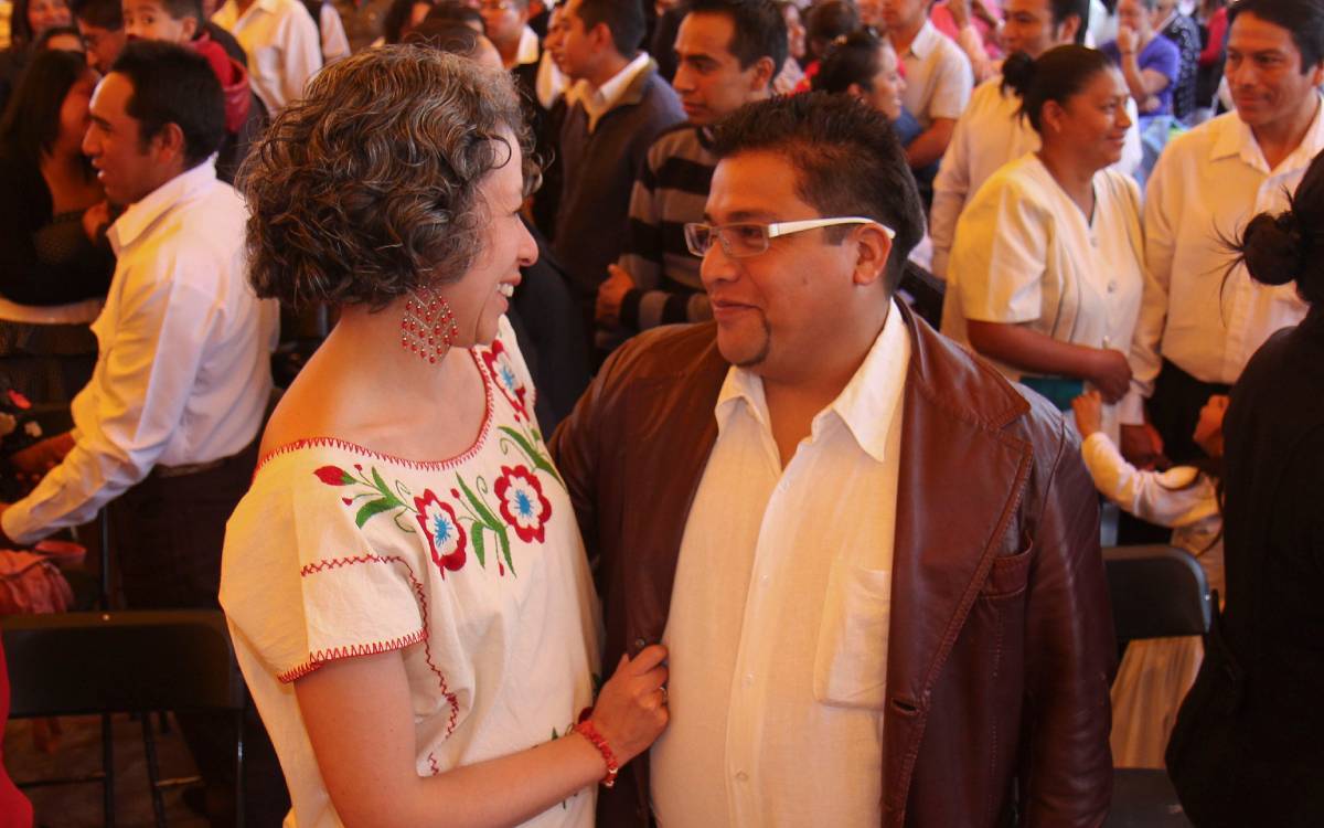 personas casandose en boda comunitaria metepec 2025