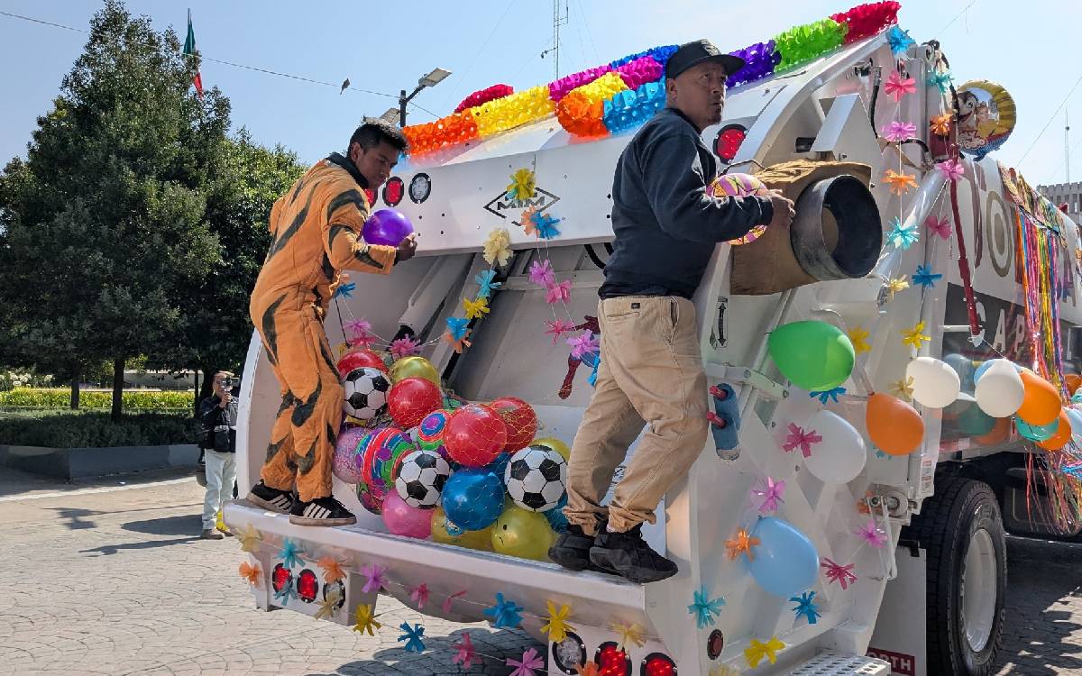 repartiendo pelotas en toluca