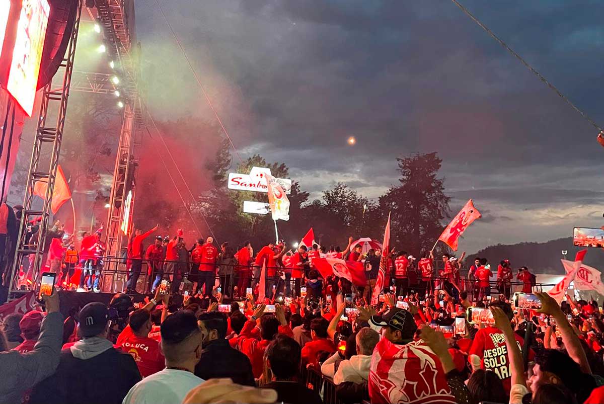 Festejo de campeones: Diablos Rojos celebran su onceavo título con desfile y verbena en El Águila