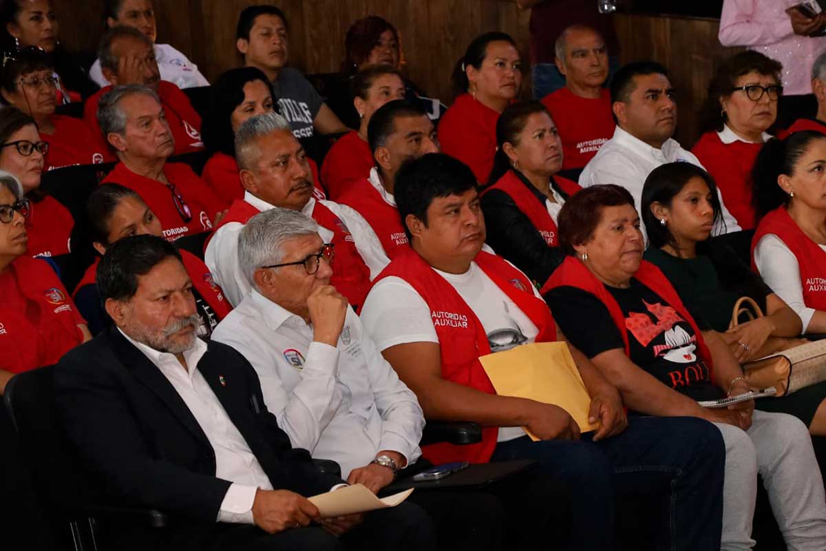 Capacitación de autoridades auxiliares.