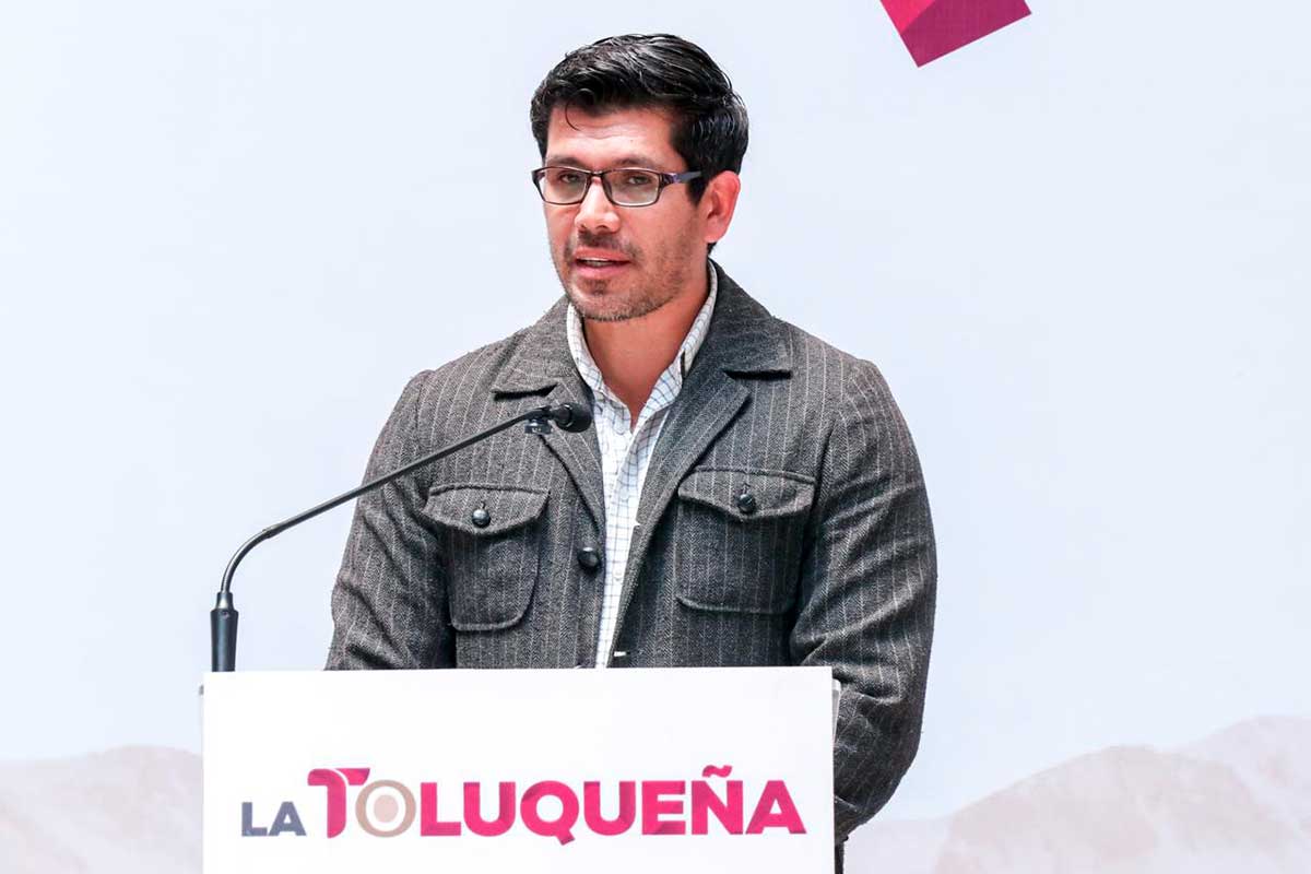 Gobierno de Toluca aplicará penas graves a quien maltrate mascotas y animales.